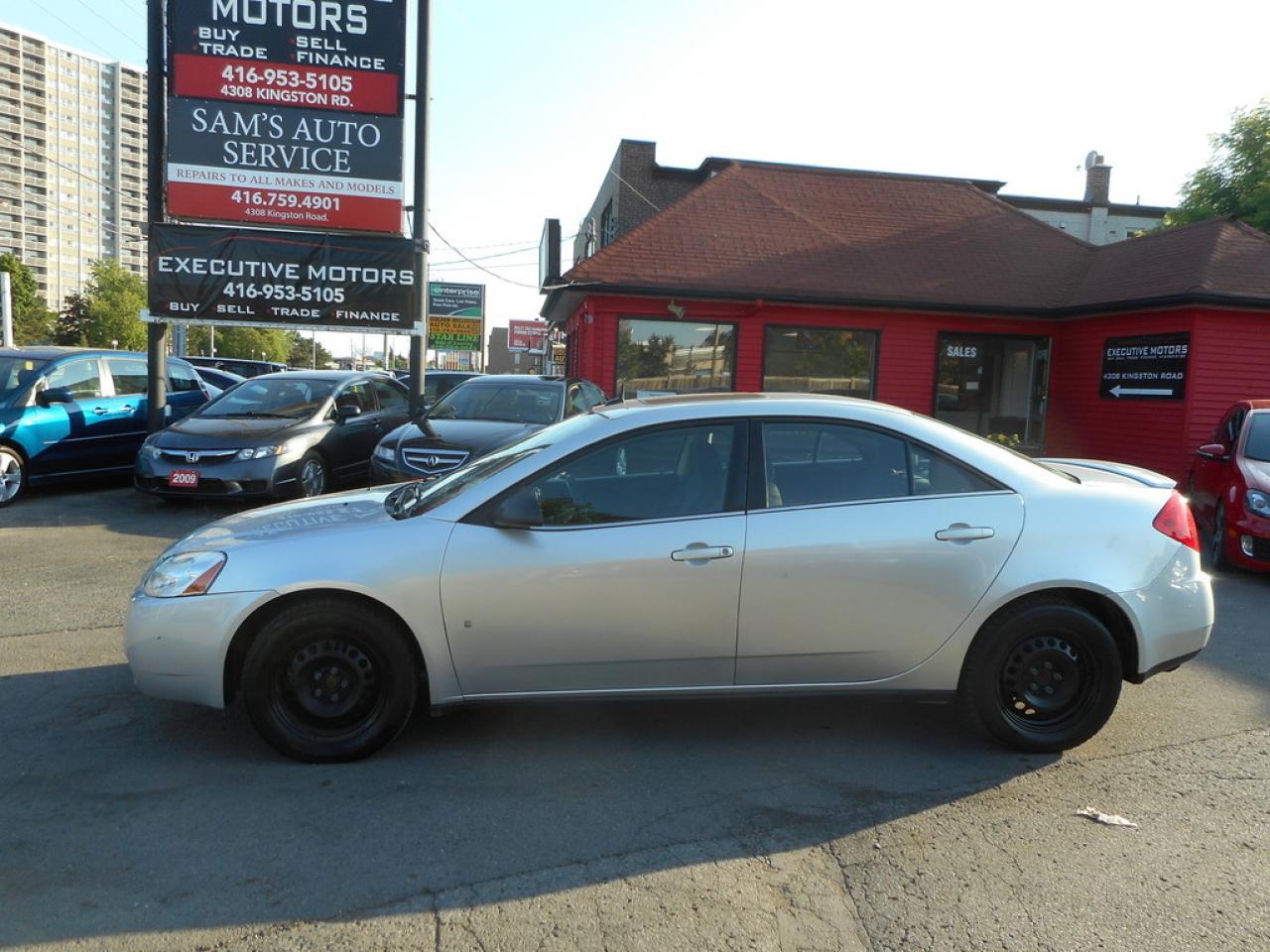 Used 2009 Pontiac G6 CLEAN! for sale in Scarborough, ON