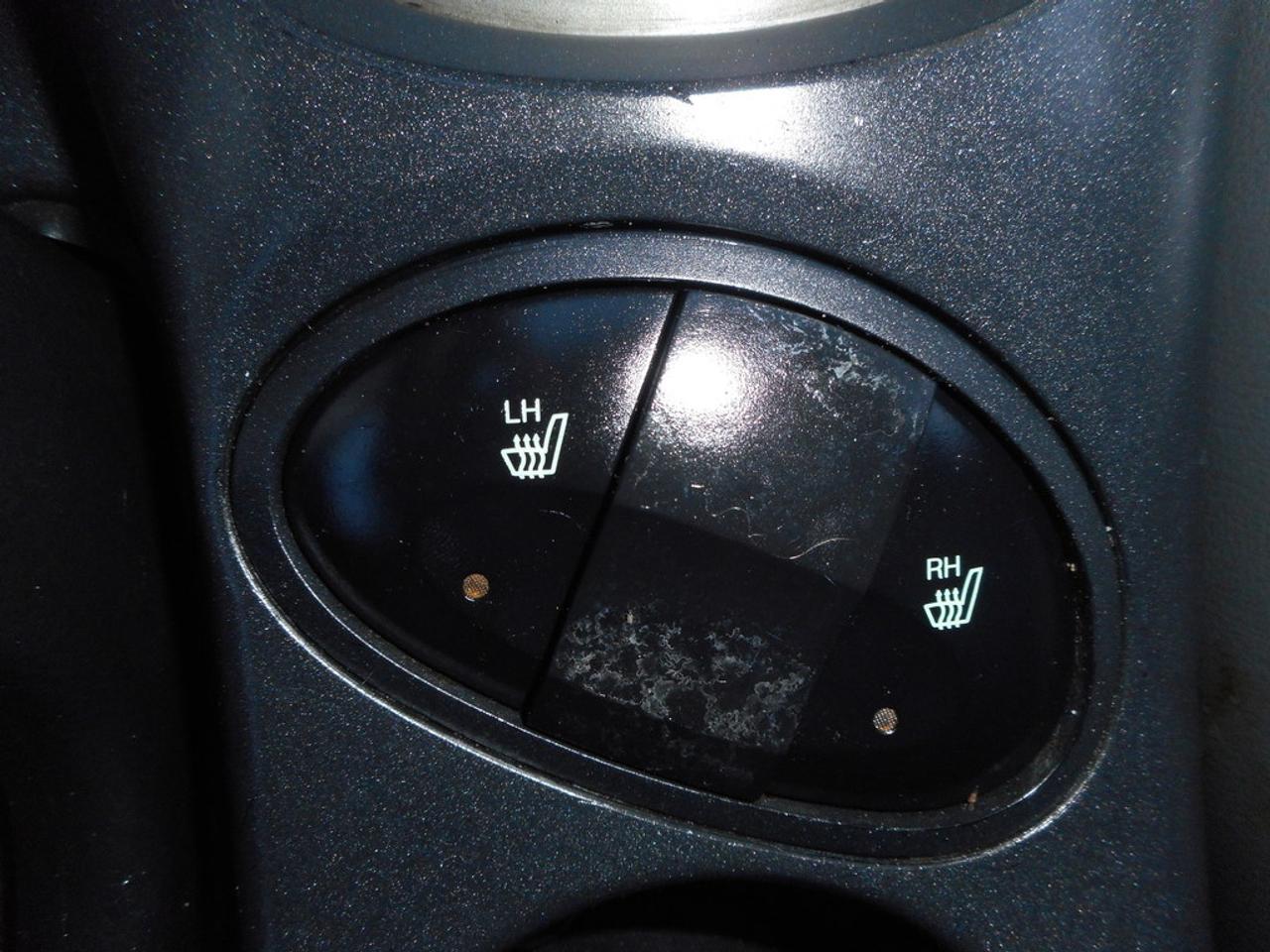 638299.11179564