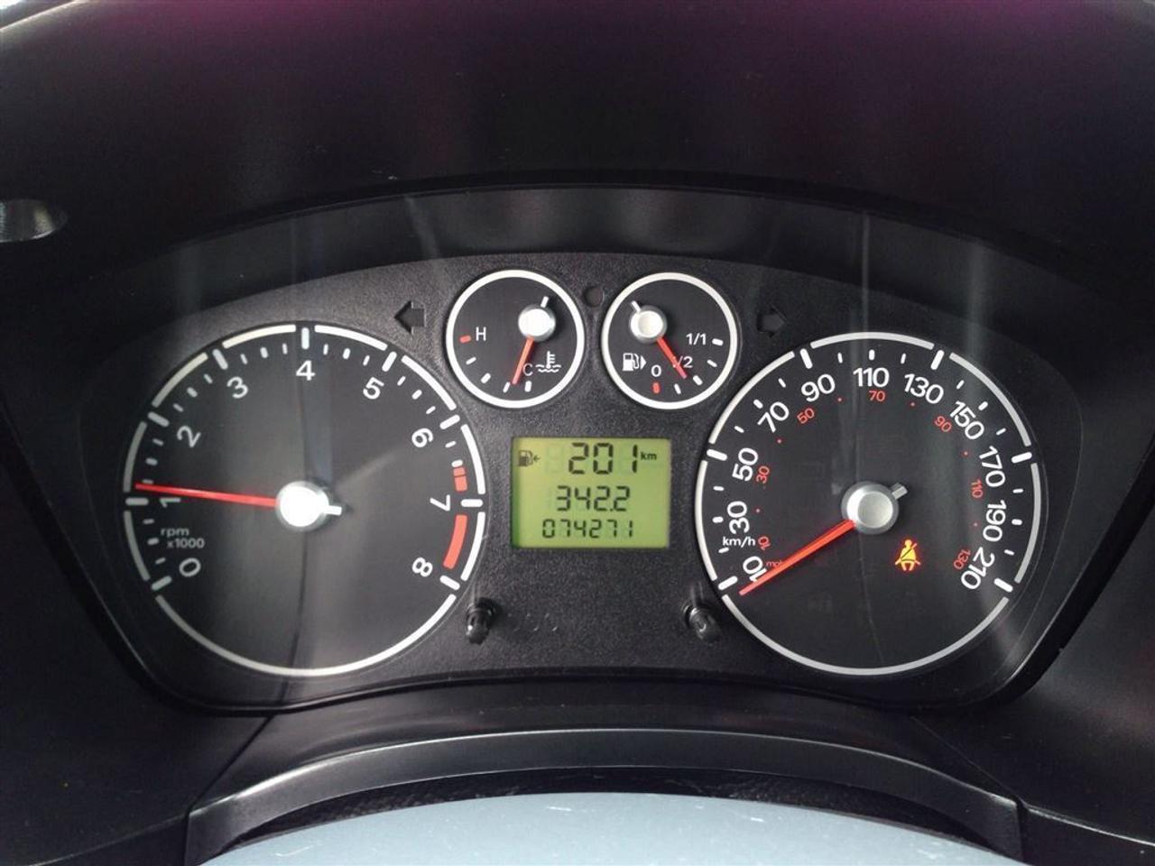 638589.11183812