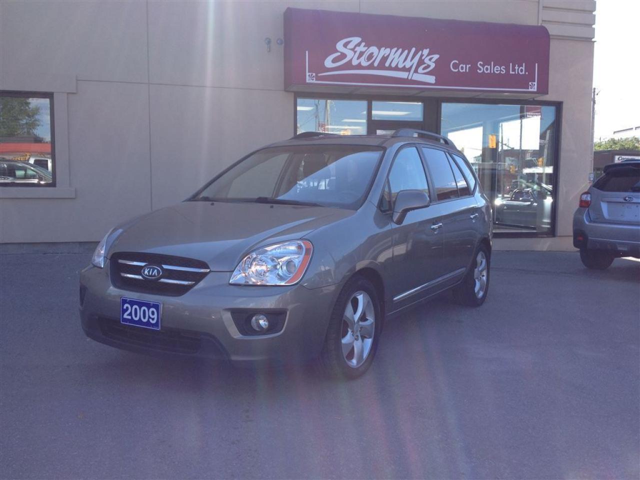 Used 2009 Kia Rondo EX-Premium 7-Seater SUNROOF CALL BELLEVILLE $86.76 for sale in Picton, ON