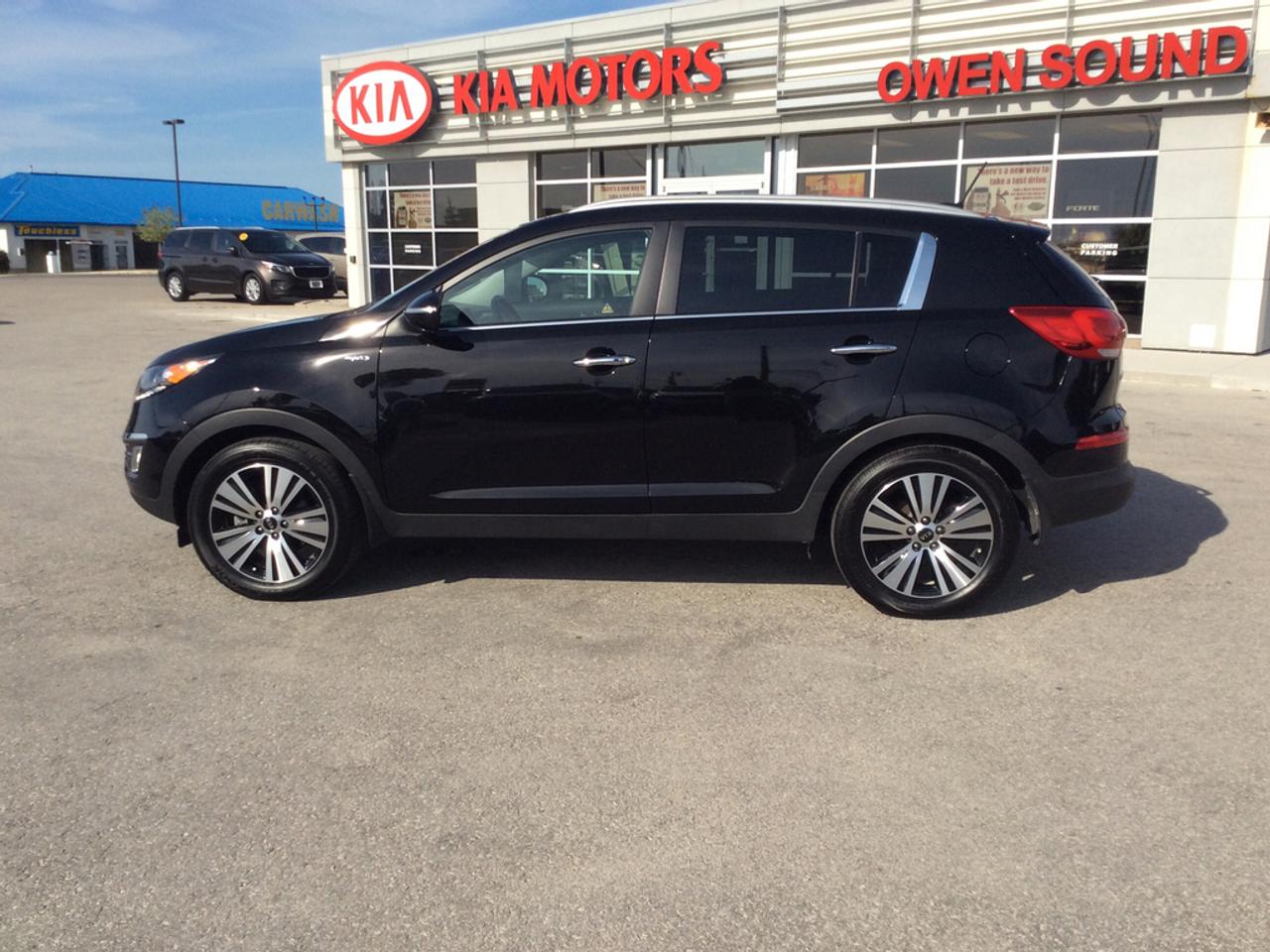 <p>Kia Owen Sound is proud to offer for sale a used&nbsp; 2016 Kia Sportage Ex Luxy with 18153 kms for $28995.00 plus HST & Lic. This vehicle is a local trade in excellent condition with many great options. This vehicle comes with 4 free oil changes.</p>