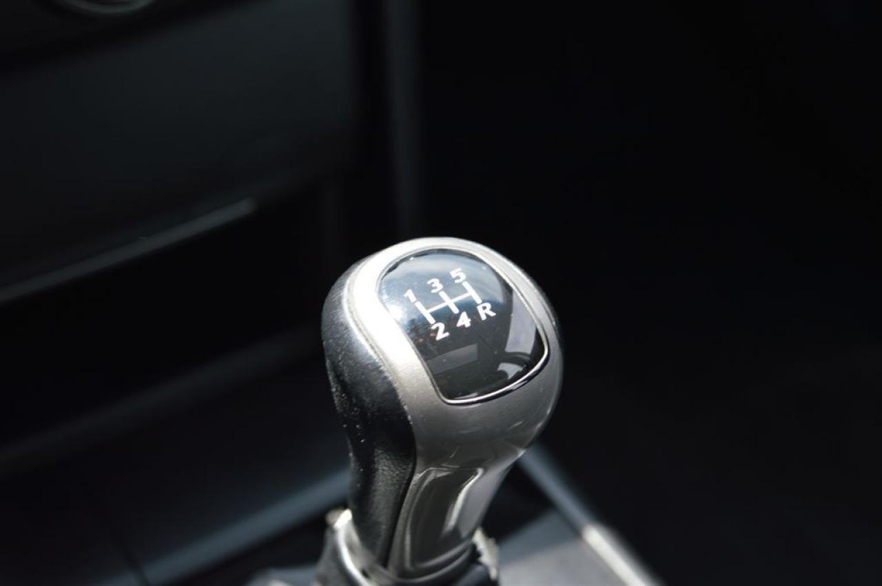 638749