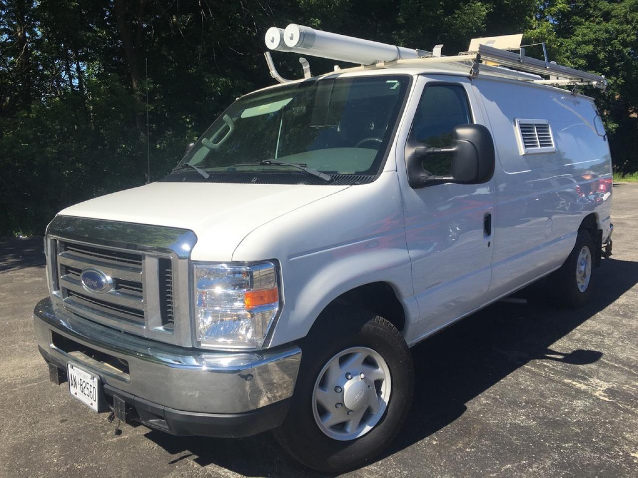 Used 2008 Ford E350 Commercial for sale in London, ON