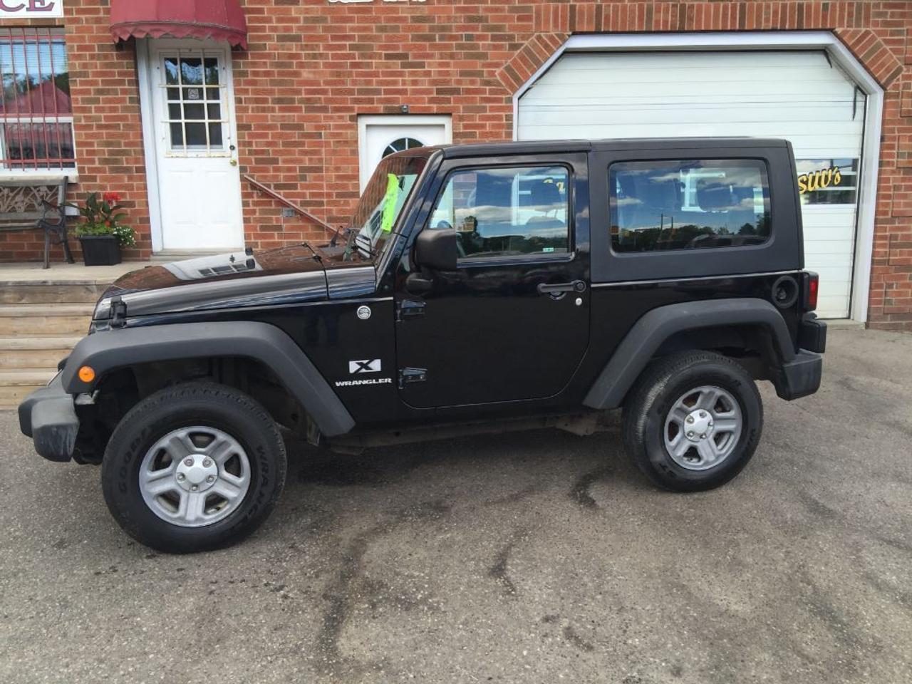 <p><span style=font-size: small;>Fun, clean vehicle from Newmarket, ON.&nbsp; 3.8 litre V6, 6 speed manaul transmission, AM/FM CD with Aux input, A/C, hard top only, ready for some off roading adventures!</span></p>
<p><span style=font-size: small;>Carproof Verified Claims Free!!<br /></span></p>
<p><span style=font-size: small;>Call (905) 623-2906 Text (905) 431-0966 Email: <a href=mailto:mark@markrainford.ca>mark@markrainford.ca</a><br /></span></p>
<p><span style=font-size: small;>&nbsp;</span></p>