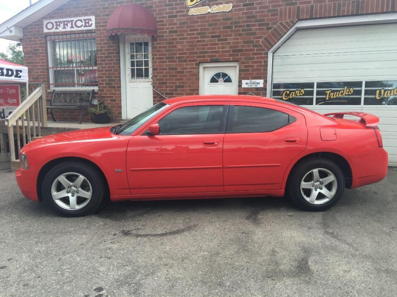 Used 2010 Dodge Charger SXT for sale in Kentville, NS