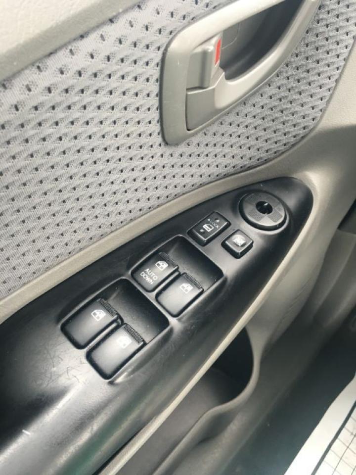 638883