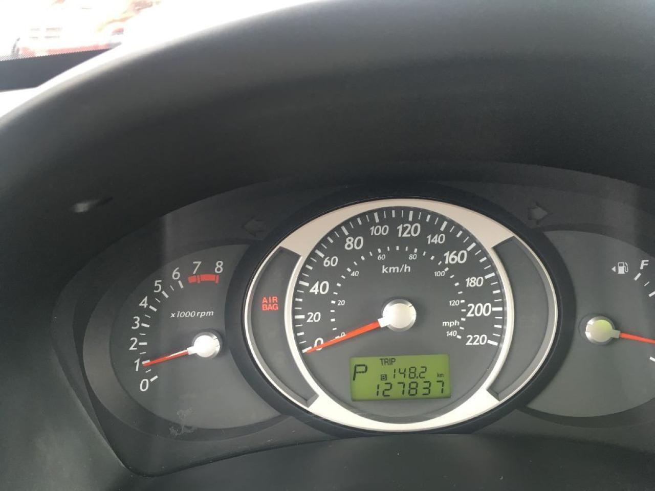638883