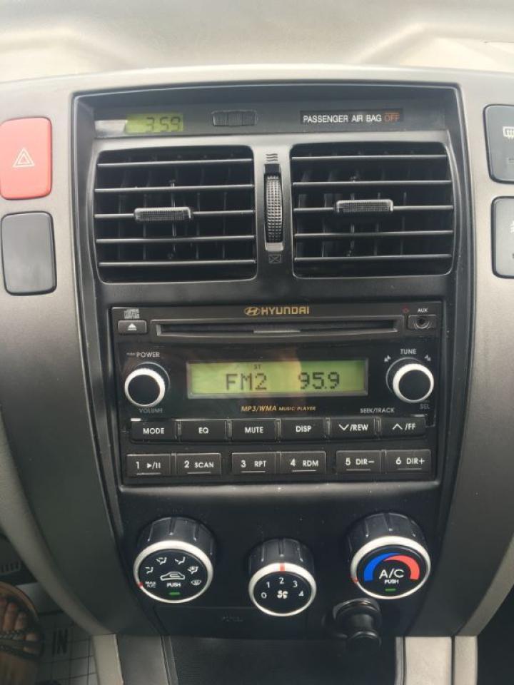 638883