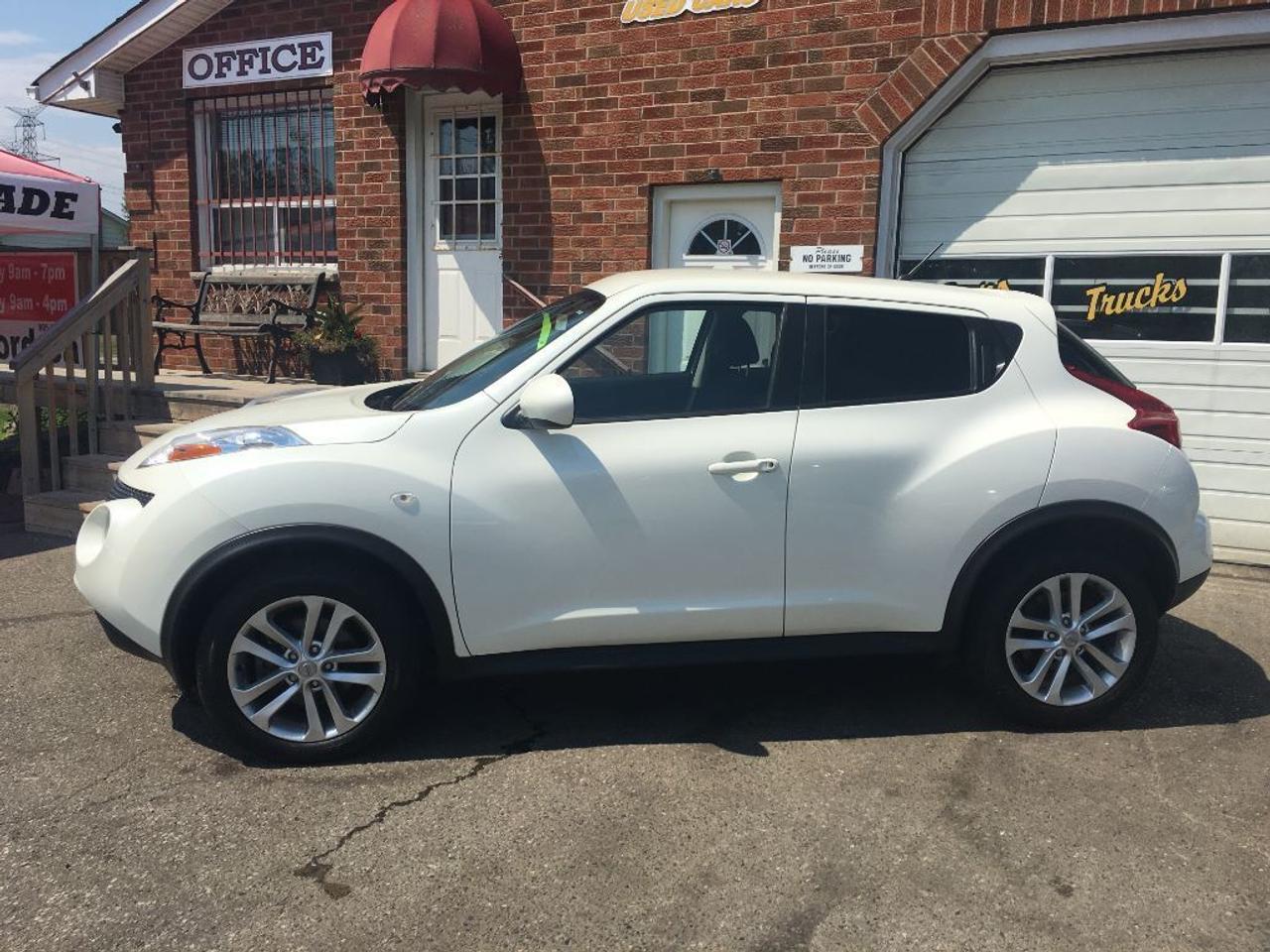 <p><span style=font-size: small;>Very clean trade from Oshawa, ON.&nbsp; 1.6 litre 4 cylinder turbo, CVT automatic transmission, full power group, bluetooth, factory alloys with 4 new all season tires, 4 snows on rims included, balance of Nissan factory drivetrain warranty remaining!</span></p>
<p><span style=font-size: small;>Carproof Verified Claims Free!!<br /></span></p>
<p><span style=font-size: small;>Call (905) 623-2906 Text (905) 431-0966 Email: <a href=mailto:mark@markrainford.ca>mark@markrainford.ca</a><br /></span></p>