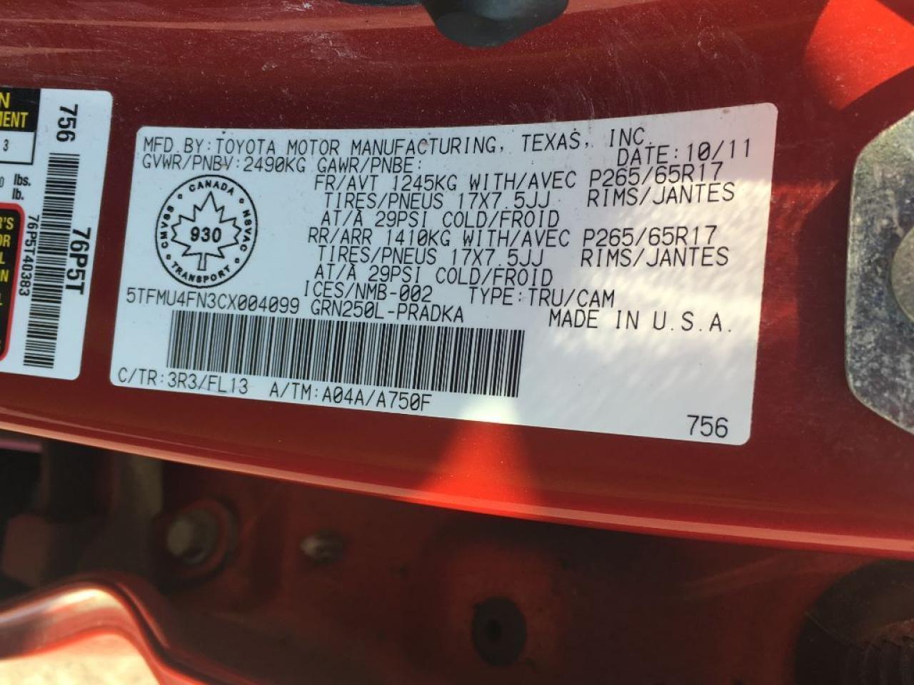 638891