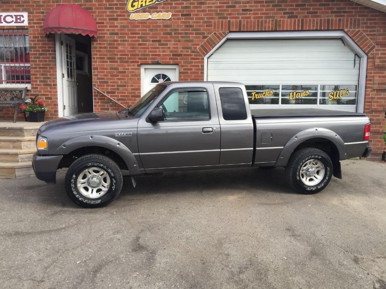 <p><span style=font-size: small;>Very clean trade from Newcastle, ON.&nbsp; 3.0 litre V6, automatic, AM/FM CD, A/C, factory alloys, deep tint, bedliner, folding soft tonneau&nbsp;cover,&nbsp;previous non-smoker, great truck for a great price!</span></p>
<p><span style=font-size: small;>Carproof Verified Included!</span></p>
<p><span style=font-size: small;>Call&nbsp;(905) 623-2906 Text (905) 431-0966 Email: <a href=mailto:mark@markrainford.ca>mark@markrainford.ca</a>&nbsp;</span></p>