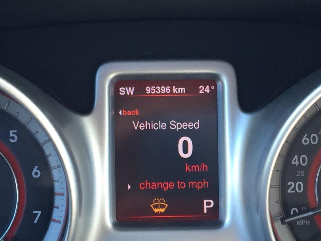 638893