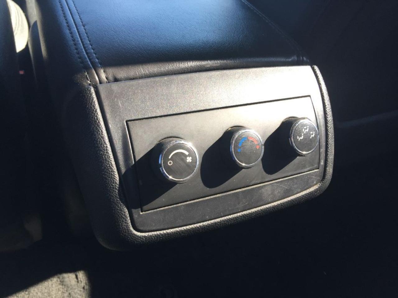 638902