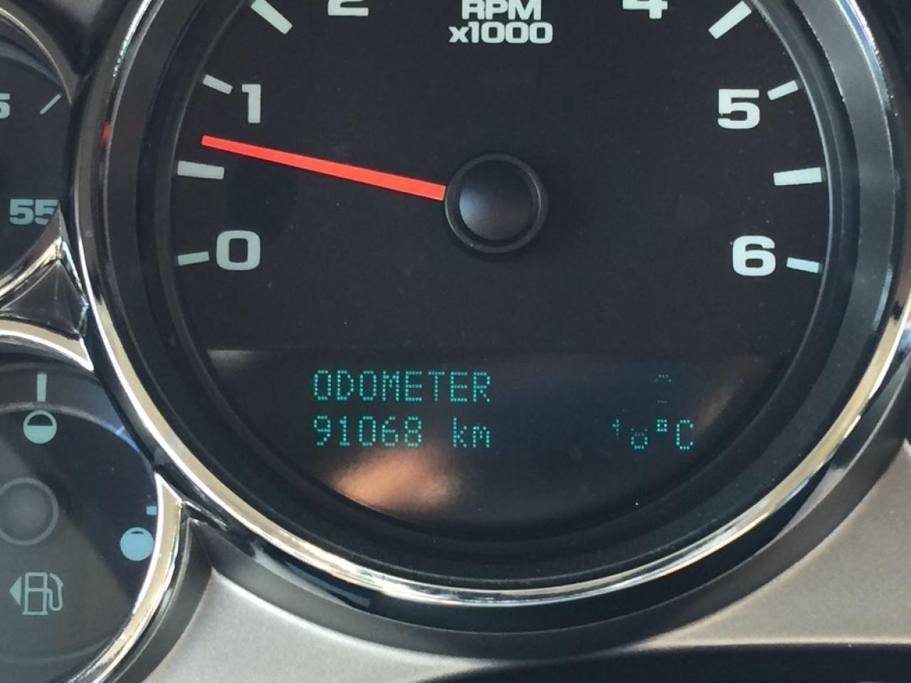 638906