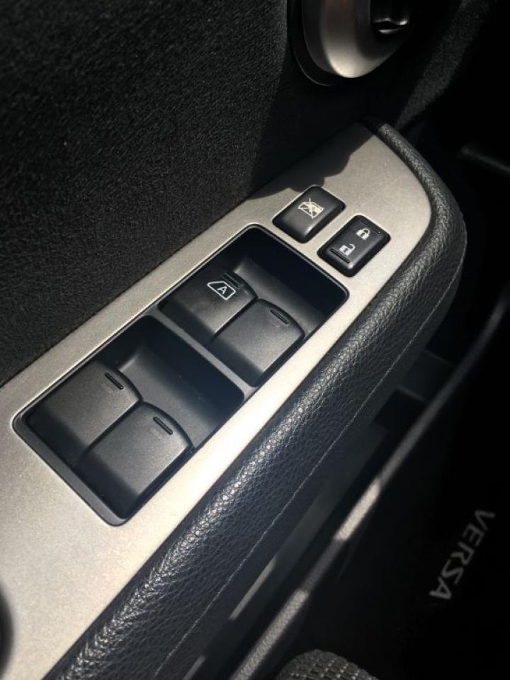 638907