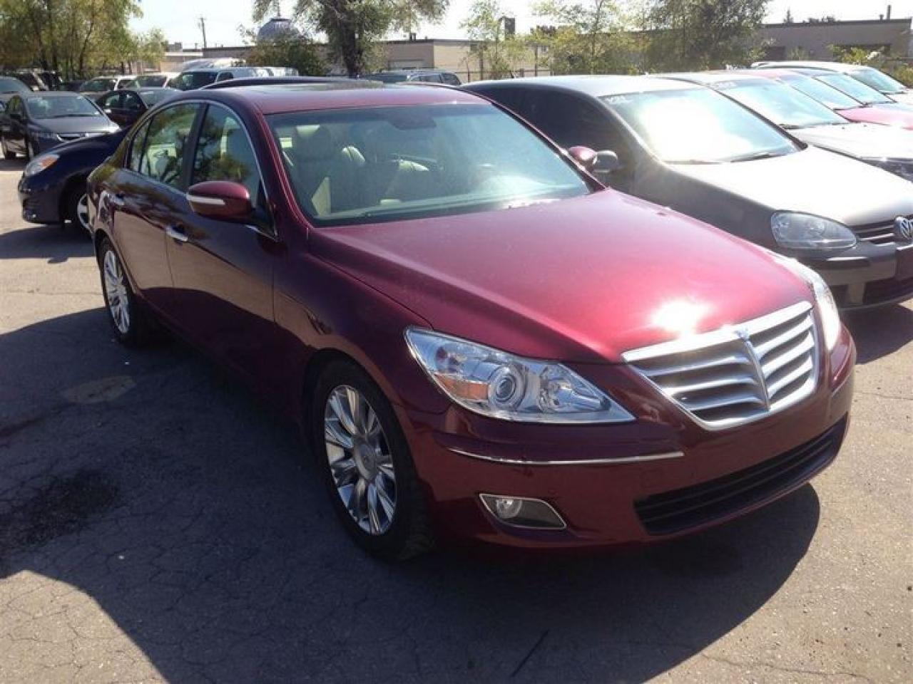 Used 2009 Hyundai Genesis w/Premium Pkg for sale in London, ON