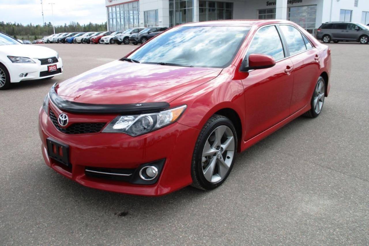 Used 2014 Toyota Camry SE for sale in Petawawa, ON