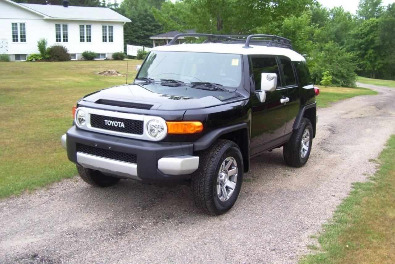 Used 2014 Toyota FJ Cruiser OFF ROAD for sale in Petawawa, ON