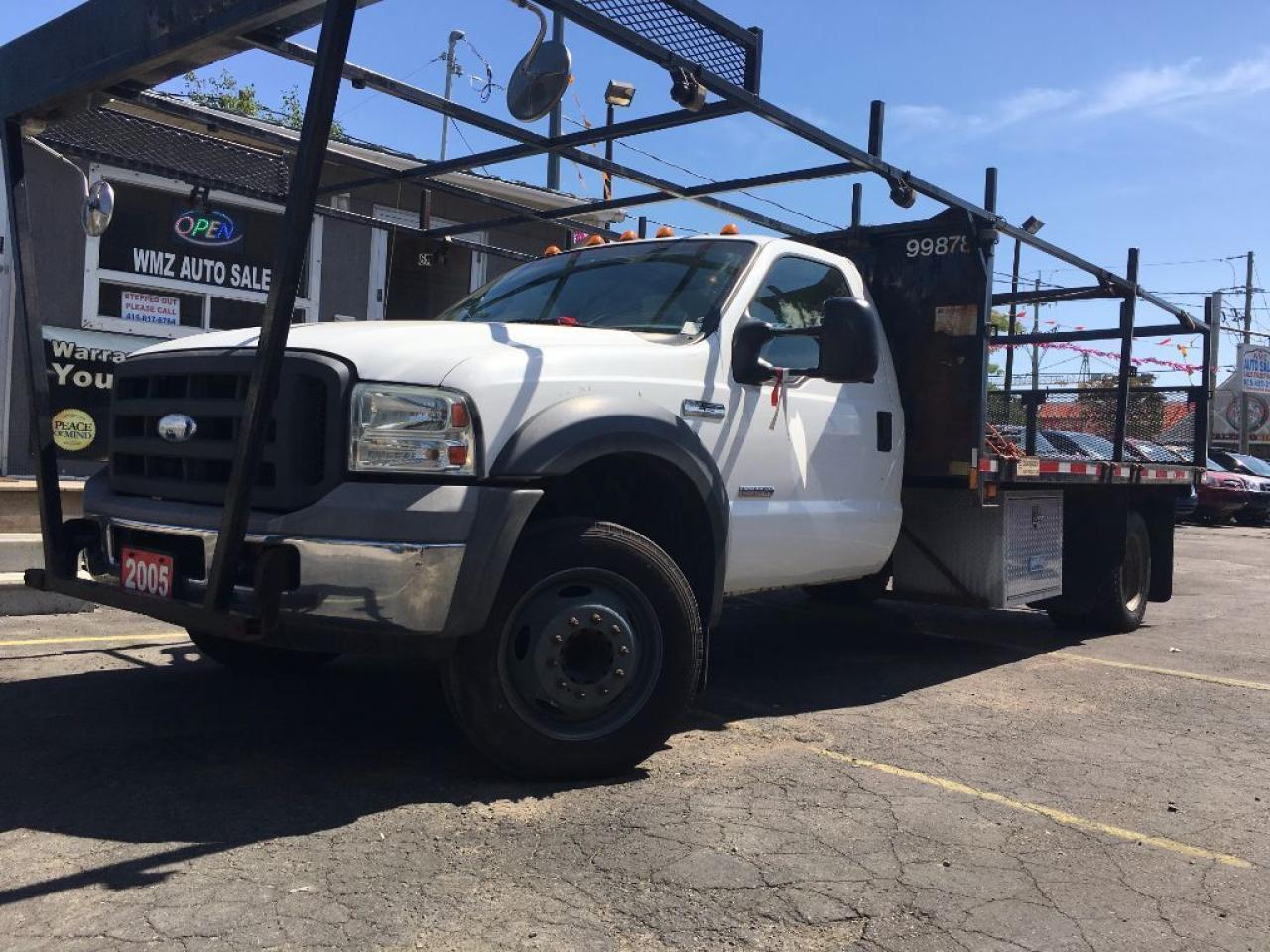 Used 2005 Ford F-450 XL for sale in Brampton, ON