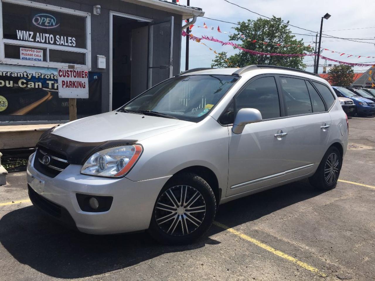 Used 2008 Kia Rondo EX w/3rd Row for sale in Brampton, ON