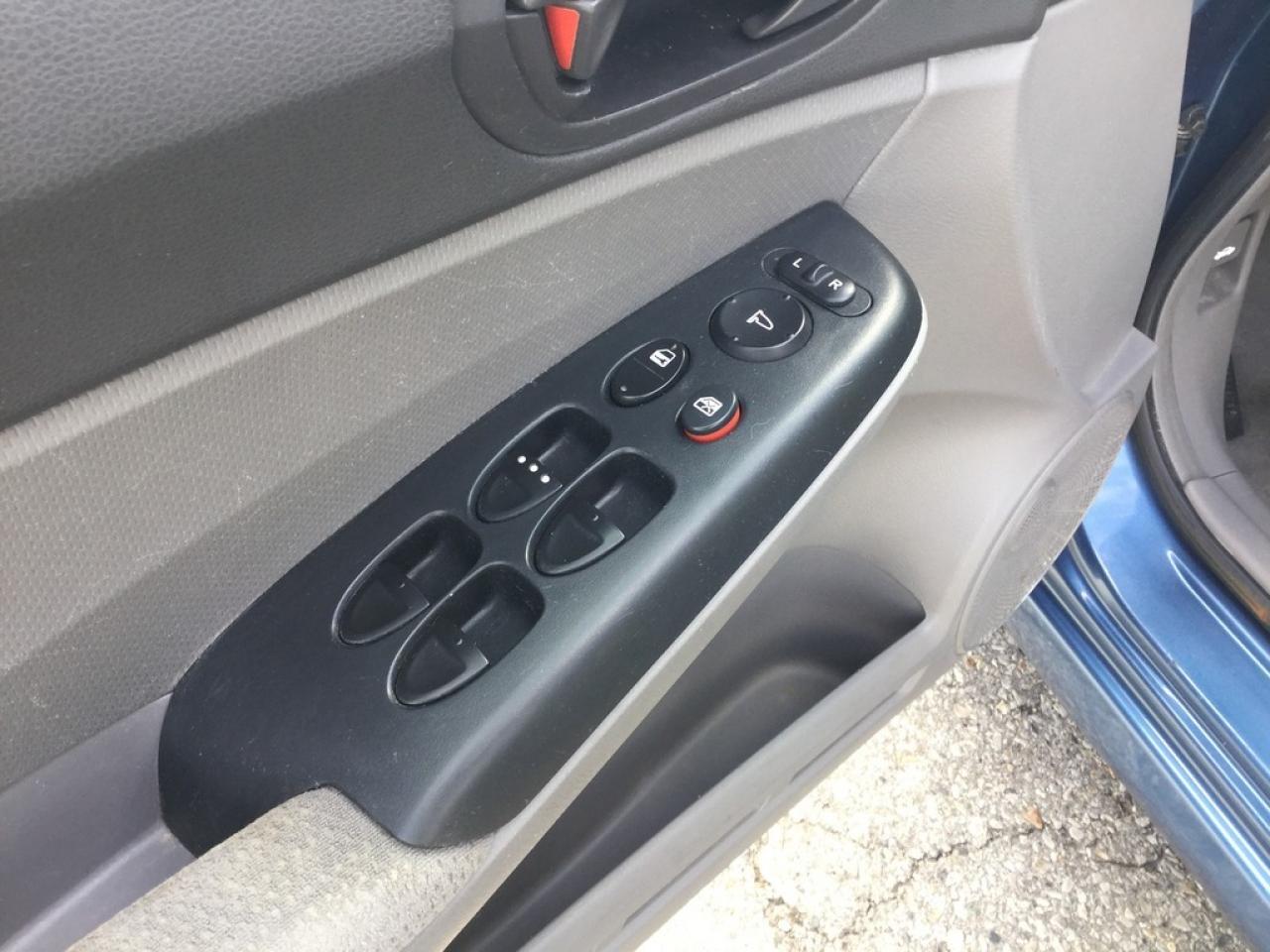 639343