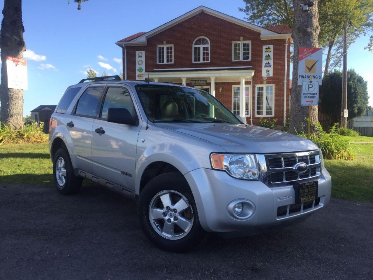 Used 2008 Ford Escape XLT-$48/Wk-AWD-TowHitch-Leather-Roof-HtdSeats for sale in London, ON