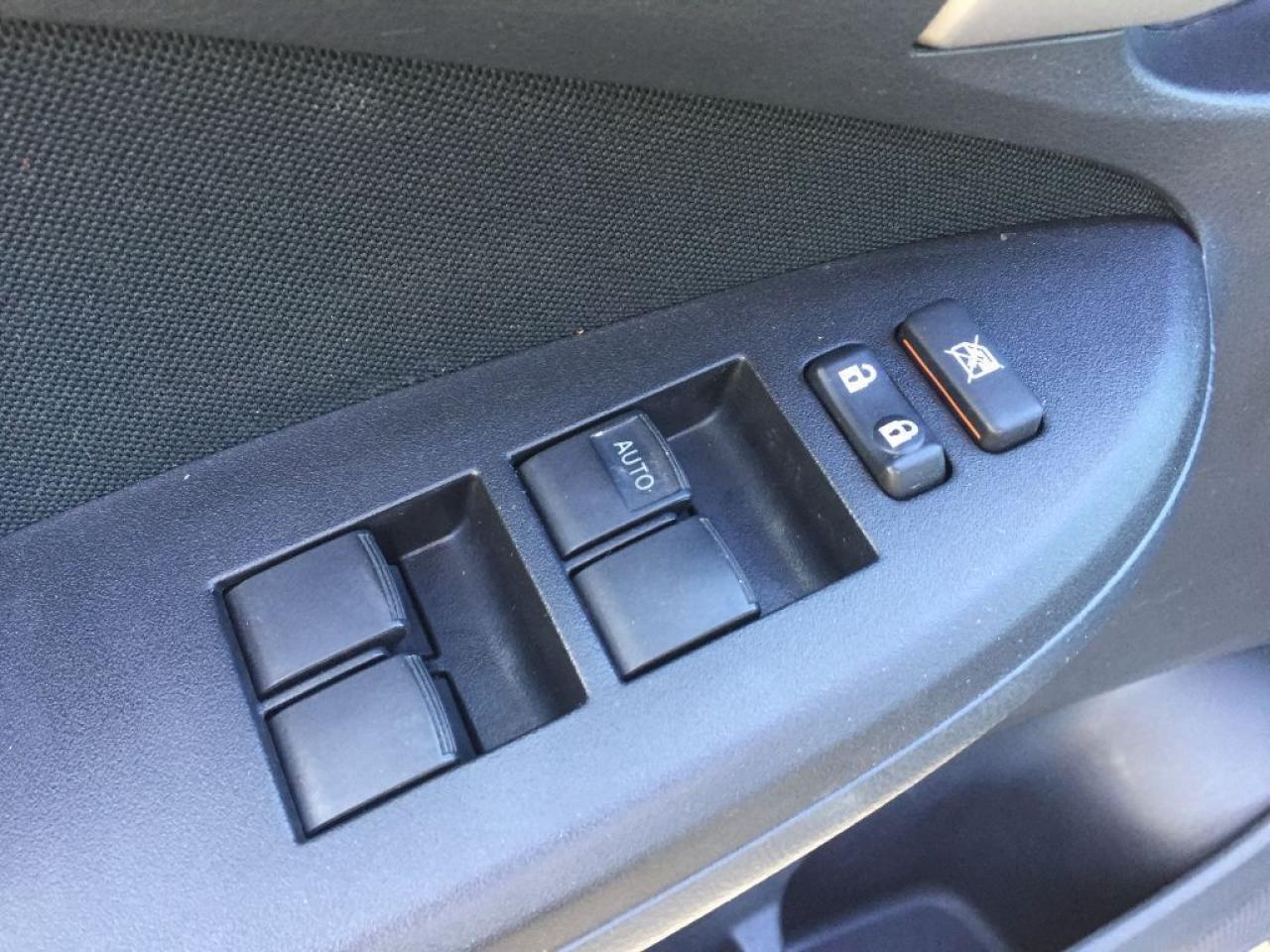 639435