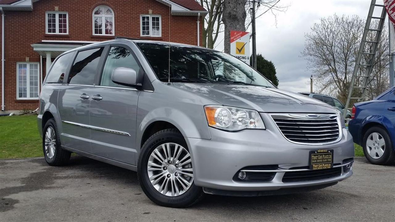 Used 2013 Chrysler Town & Country Touring - $69Wk-Leather-Dual Power Sliding Doors-P for sale in London, ON