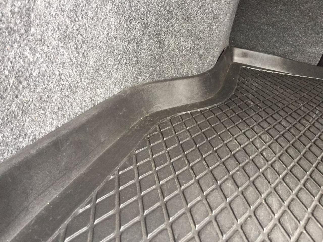 639495.11196715