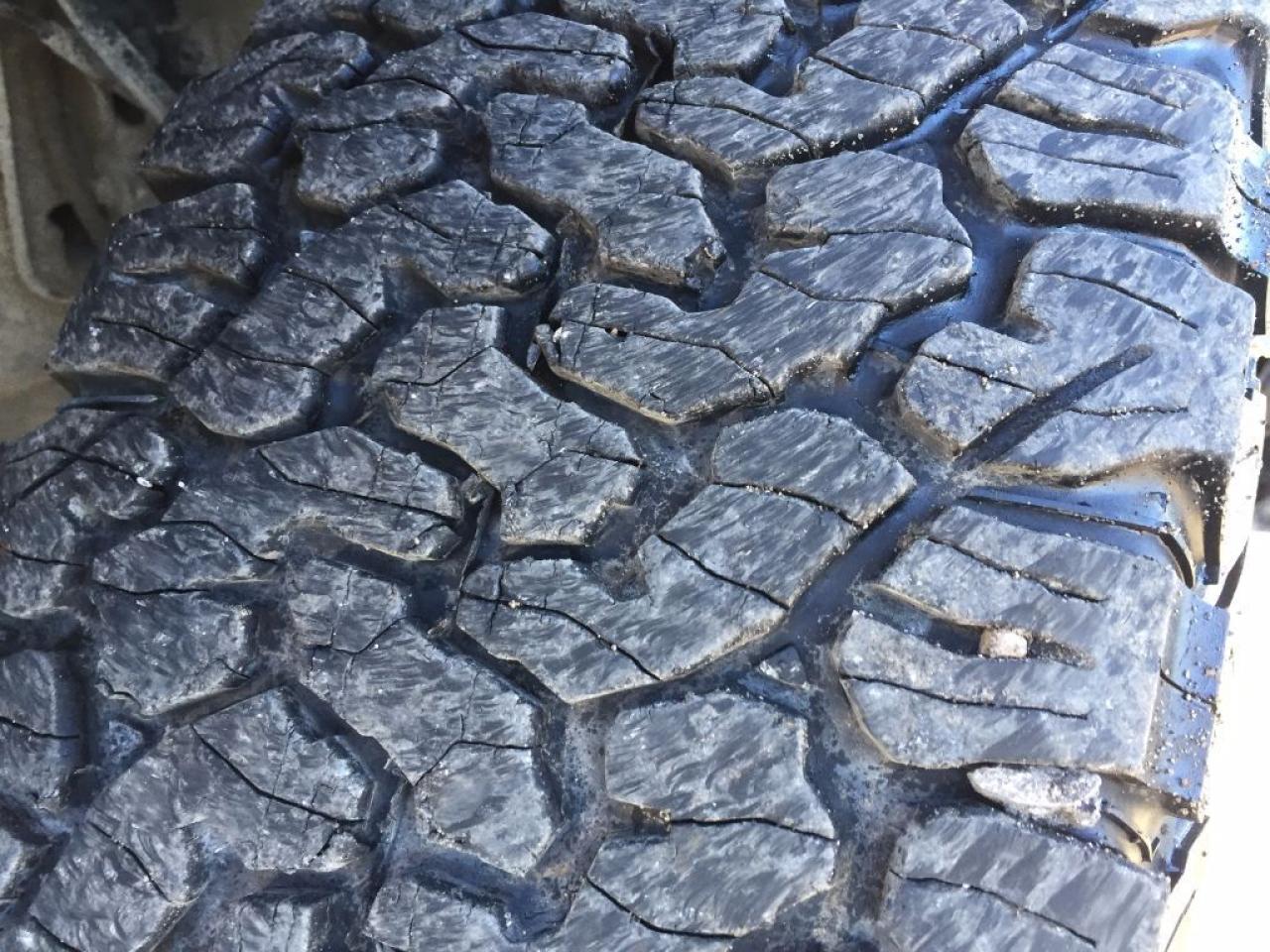 639559
