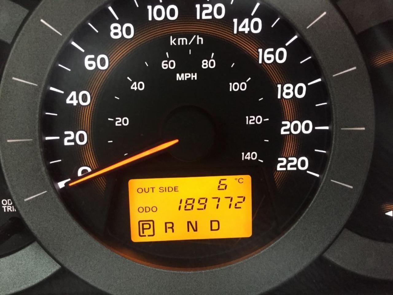 639560