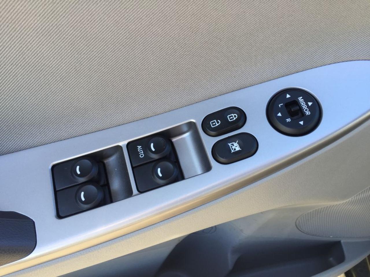 639568