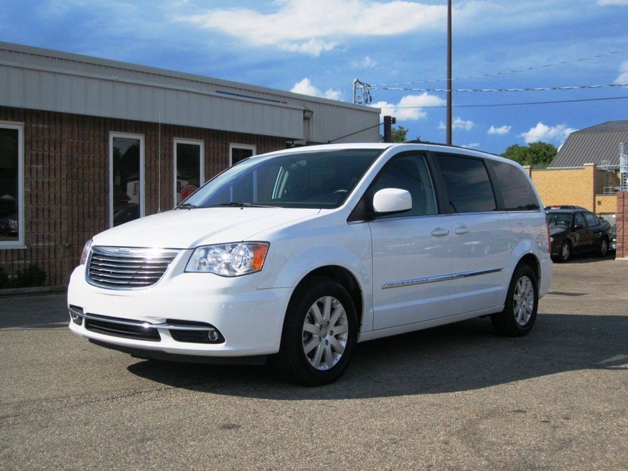 <p>ONLY 65K!! TOURING, POWER SLIDING DOORS, POWER LIFT GATE, BACKUP CAMERA, DUEL CLIMATE CONTROL. BALANCE OF 5YR.100K CHRYSLER POWERTRAIN WARRANTY. CERTIFIED AND E-TESTED. ONLY TAXES AND LICENSE FEES EXTRA. PREVIOUS DAILY RENTAL. CHECK OUT OUR FULL INVENTORY AT <a href=http://www.WERNERSAUTO.CA>WWW.WERNERSAUTO.CA</a></p>