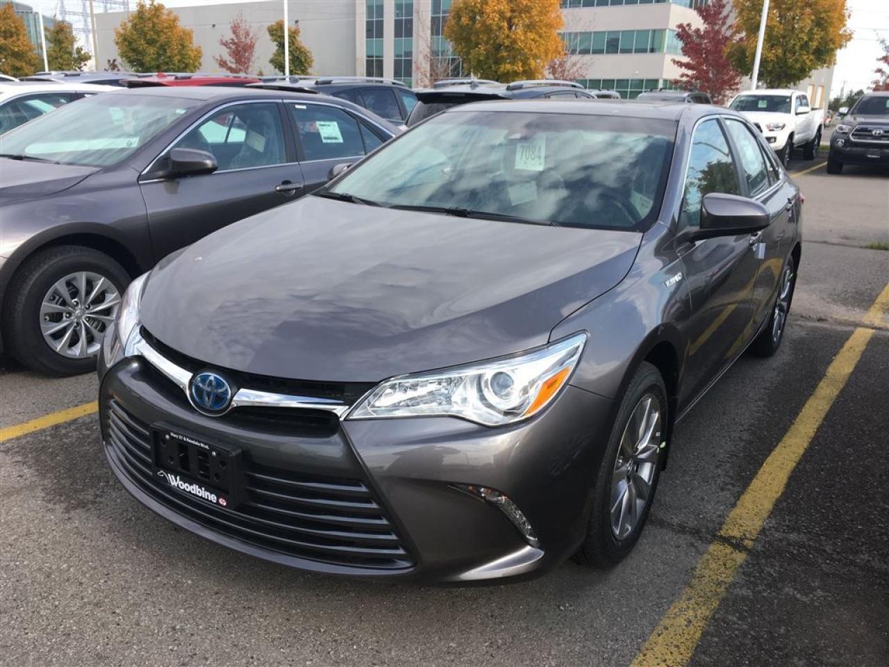 New 2017 Toyota CAMRY HYBRID XLE for sale in Etobicoke, ON