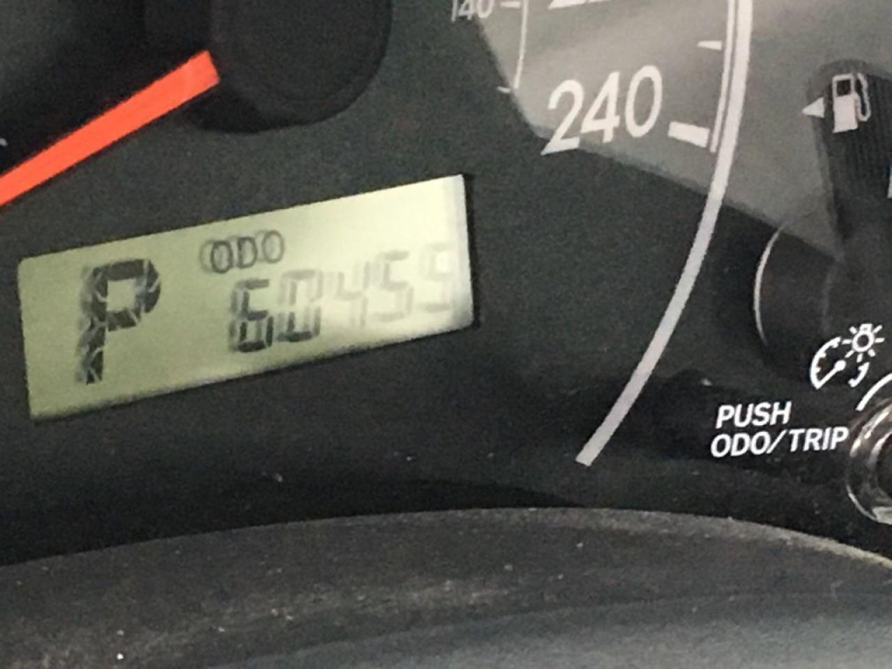 639976