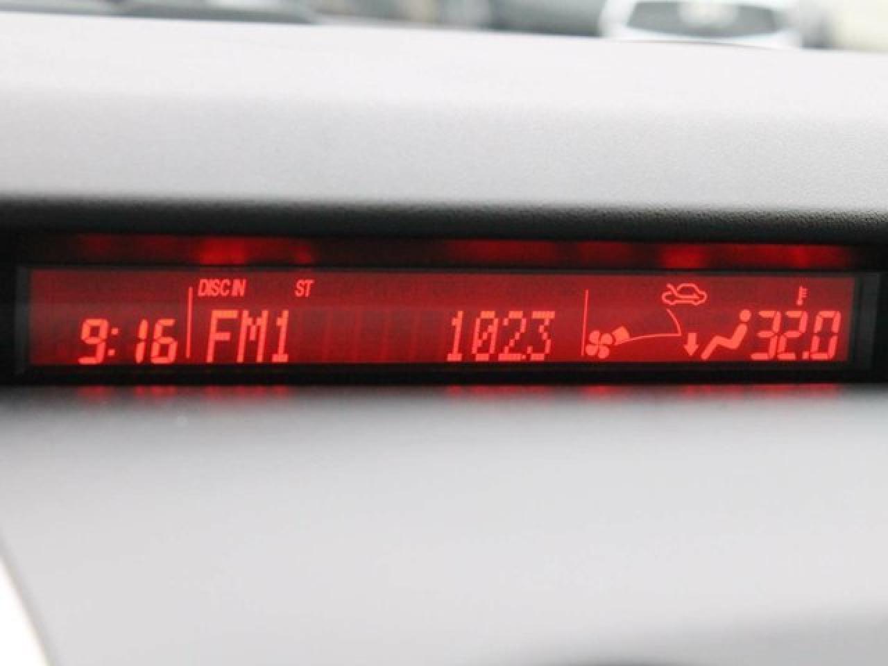 640076