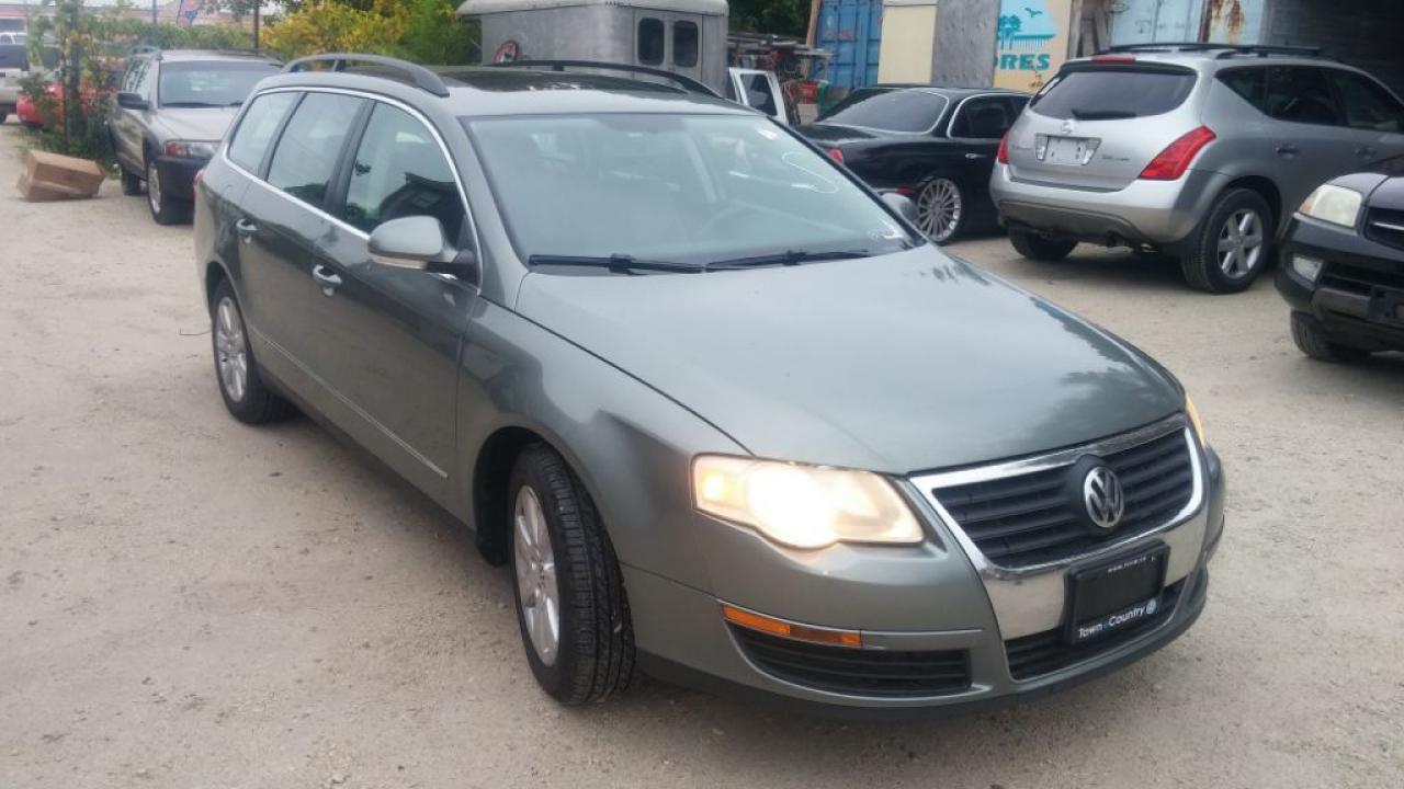 Used 2007 Volkswagen Passat 2.0T for sale in Collingwood, ON