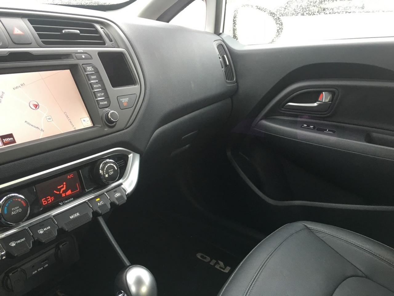 640113.11204908