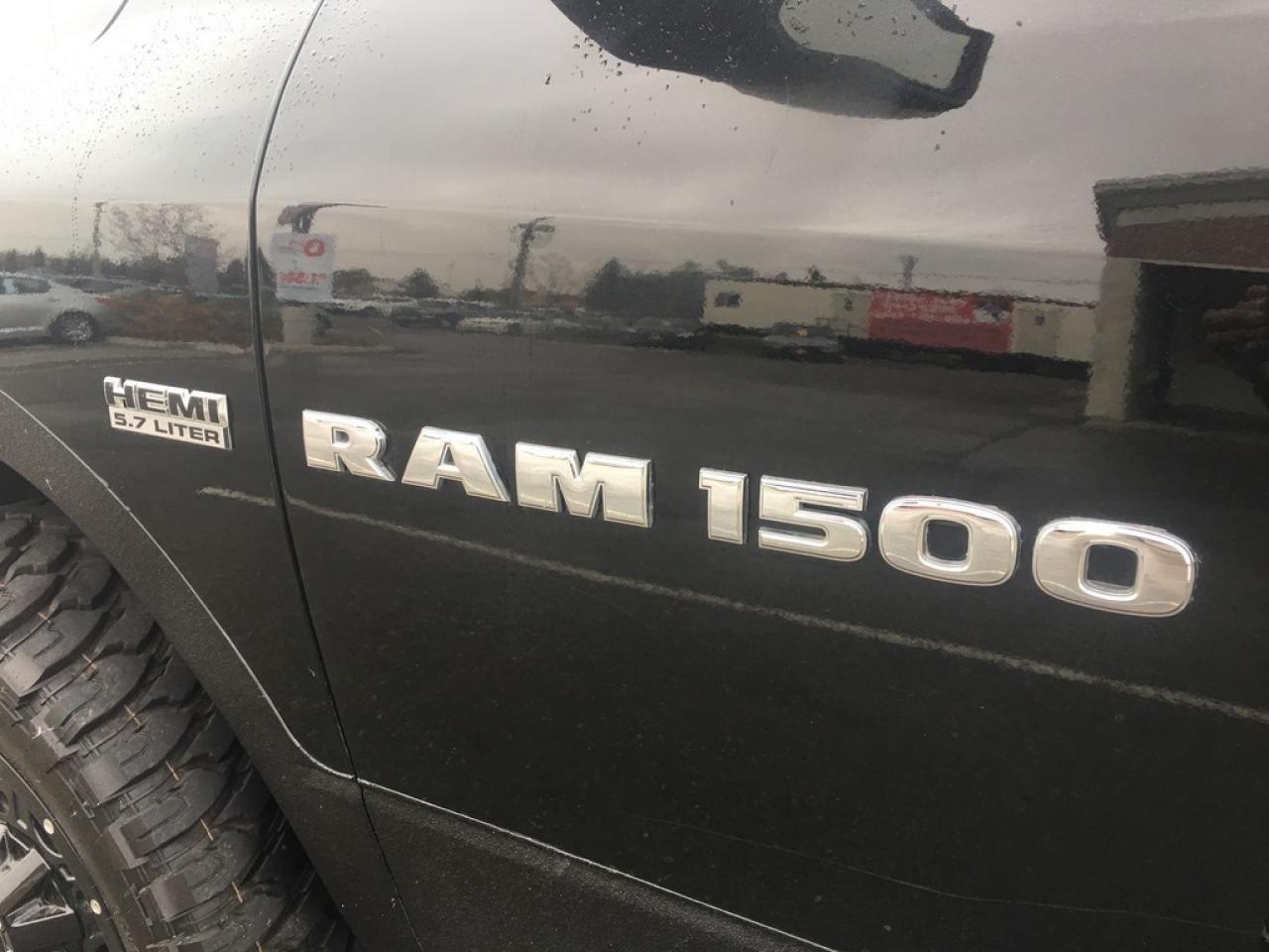 640121