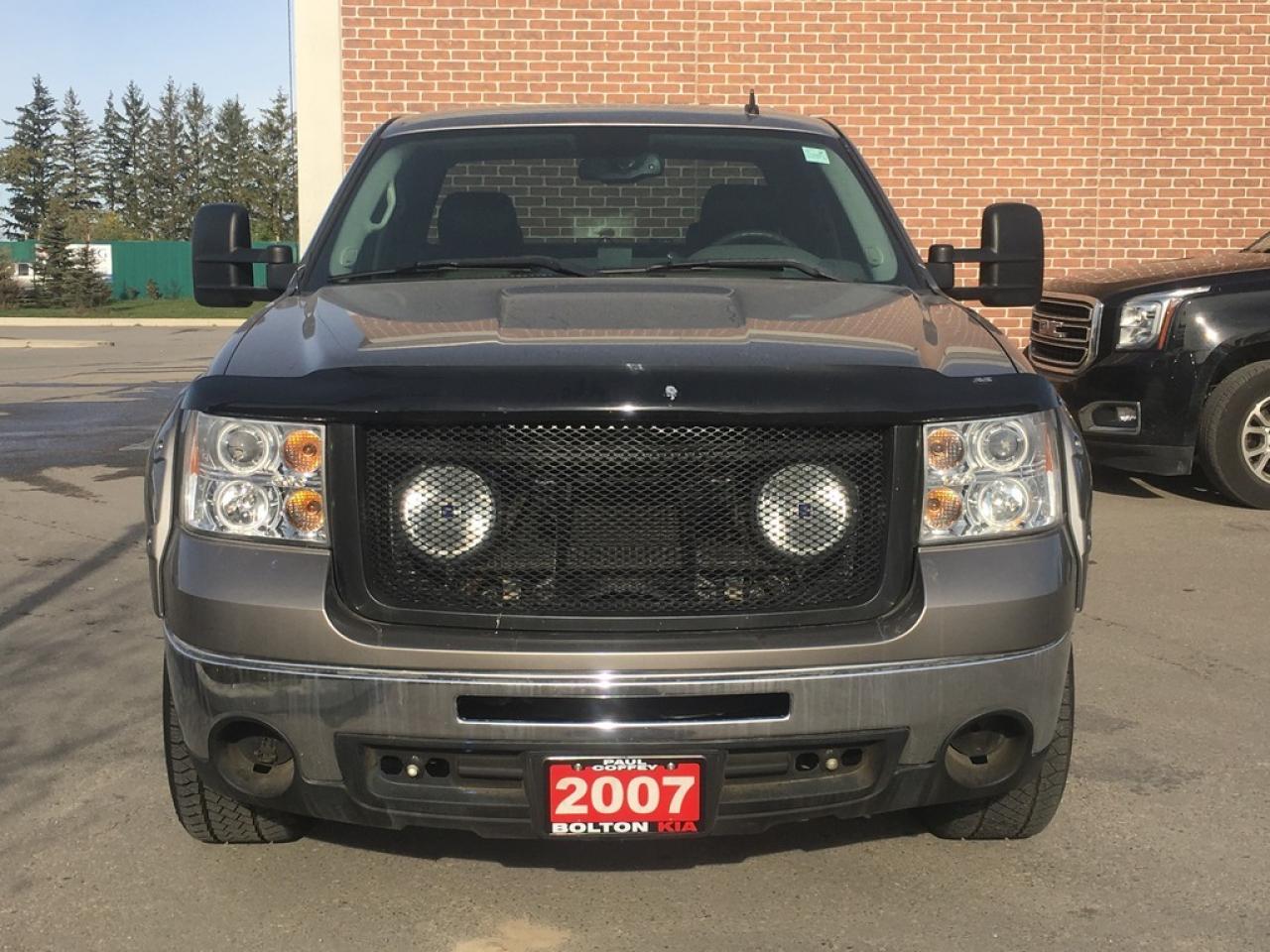 640133