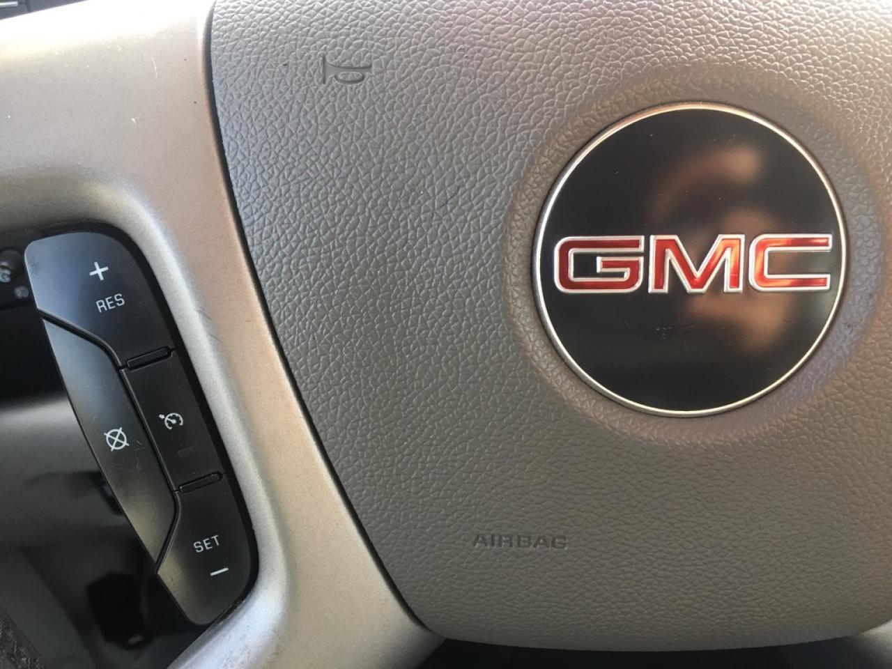 640133