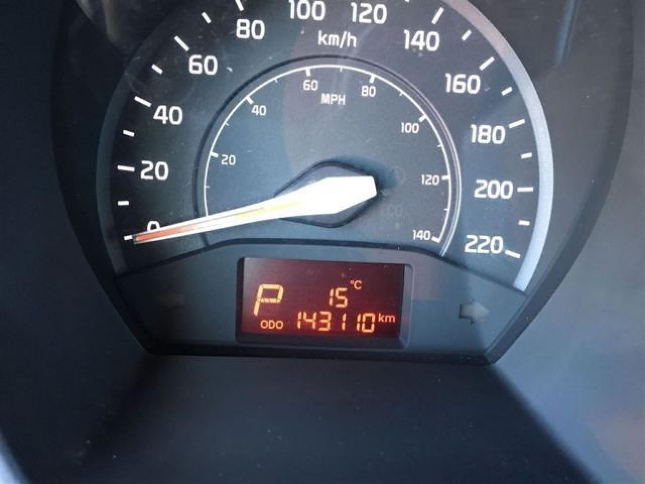640136