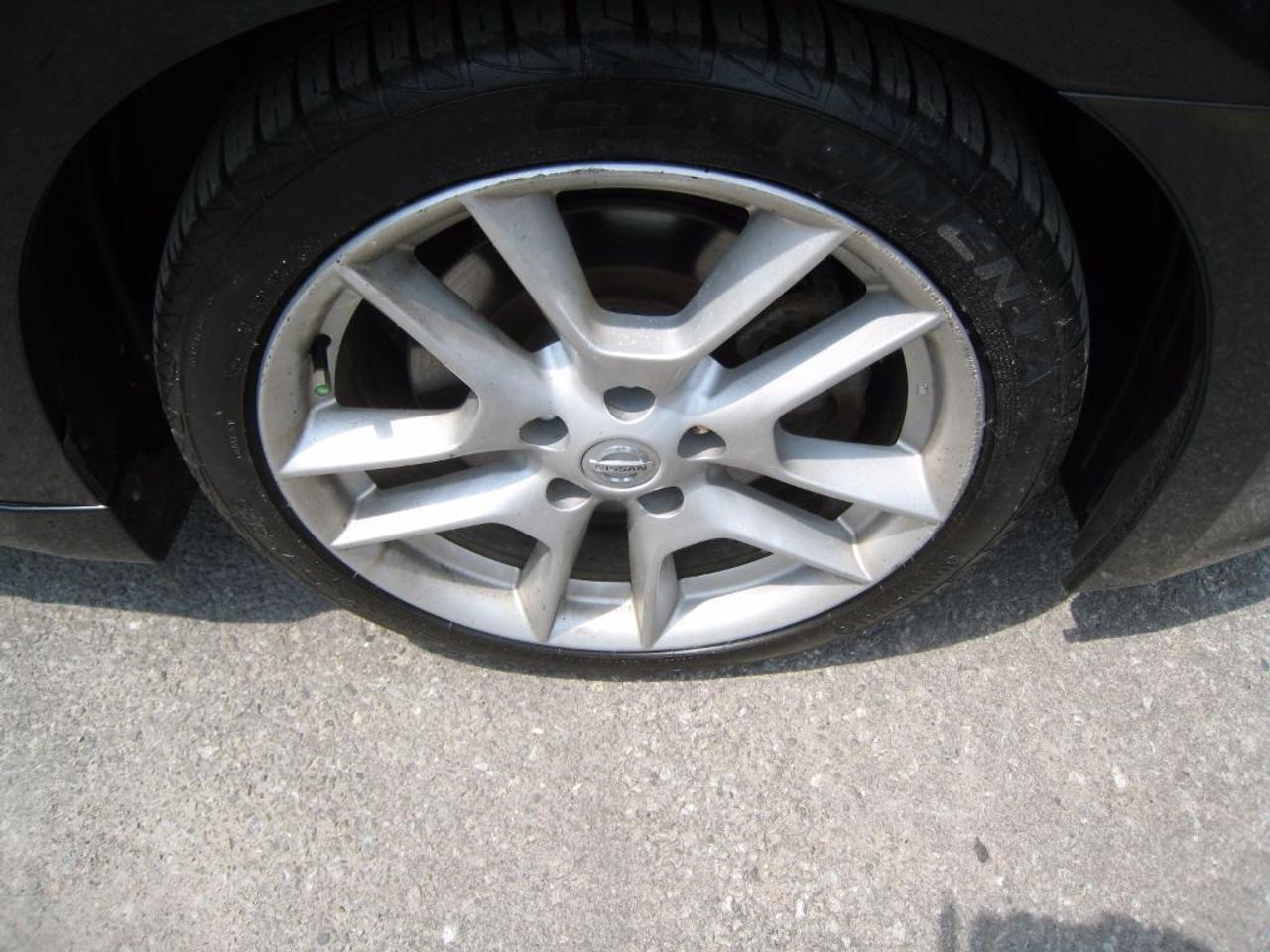 640324.11208254