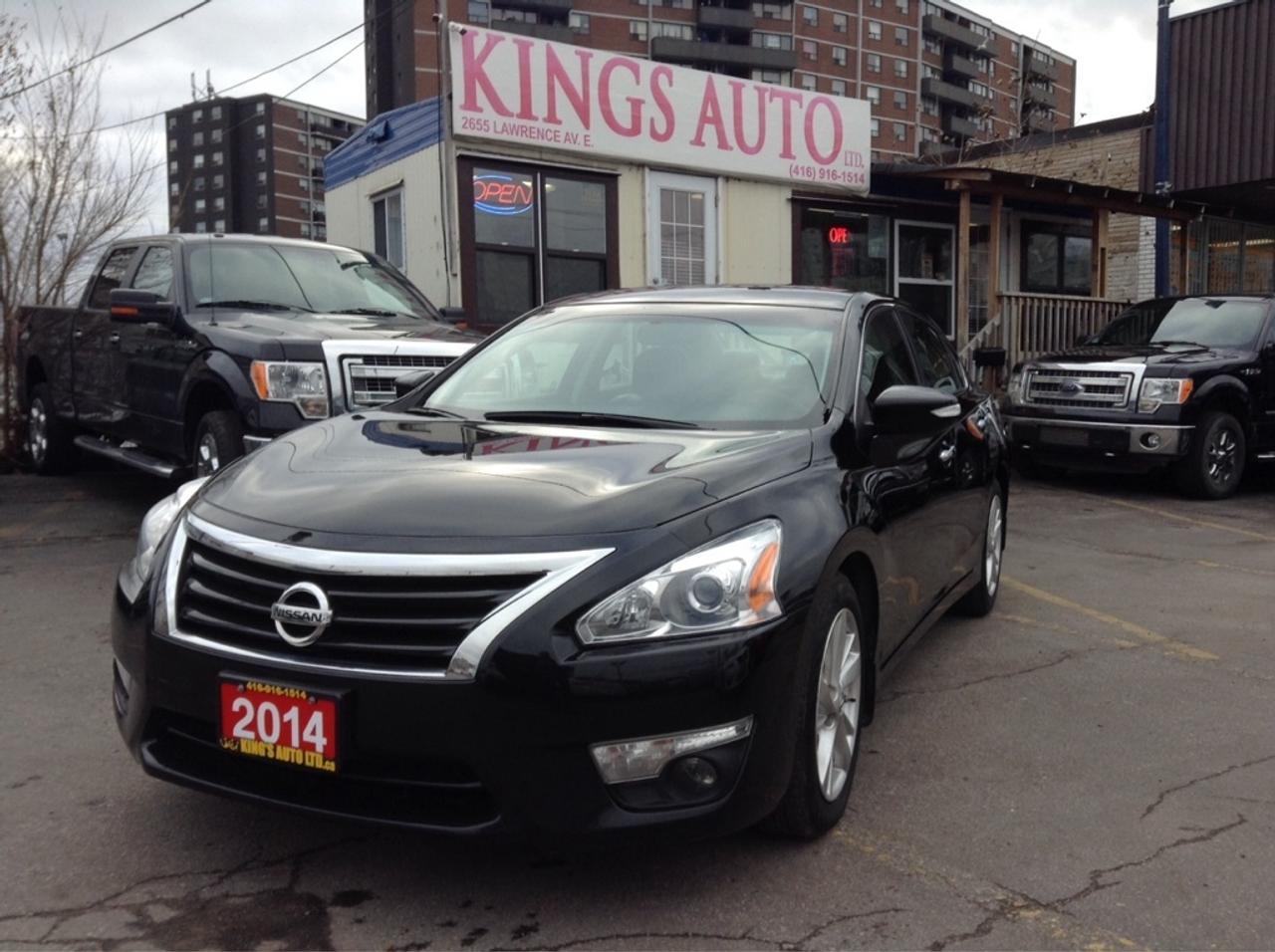 Navi, Back-up cam, Sunroof, Leather, Bose Sounds. We Finance Everyone!! Good Credit, Bad Credit, No Credit...Everyones Approved!! 98.9% Guarenteed Approval from 0.9% O.A.C!! ALL PRICES ARE PLUS TAXES Check out our inventory at www.kingsautoltd.ca CarProof Verified UCDA Member No Hidden Costs.</p>