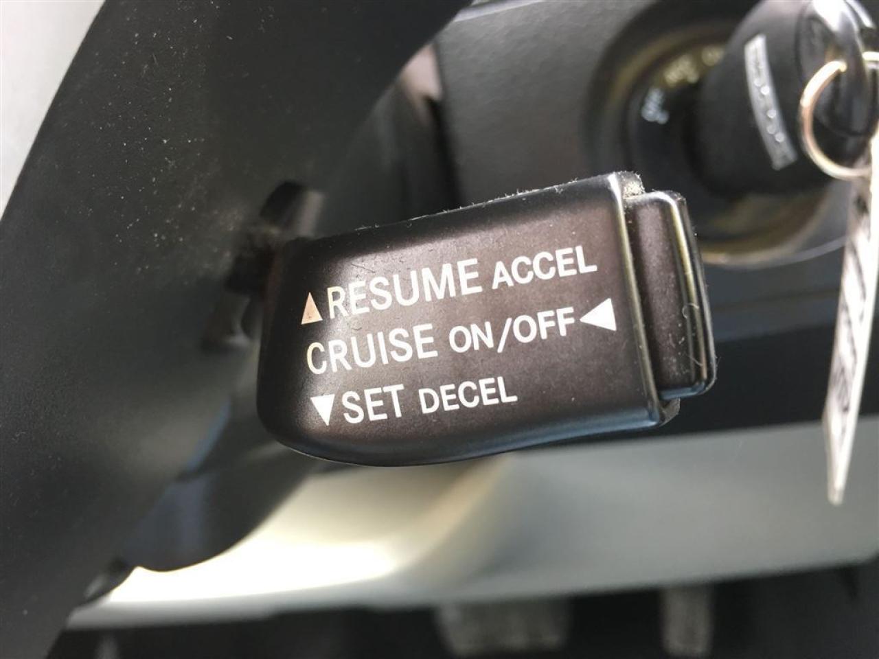 640437