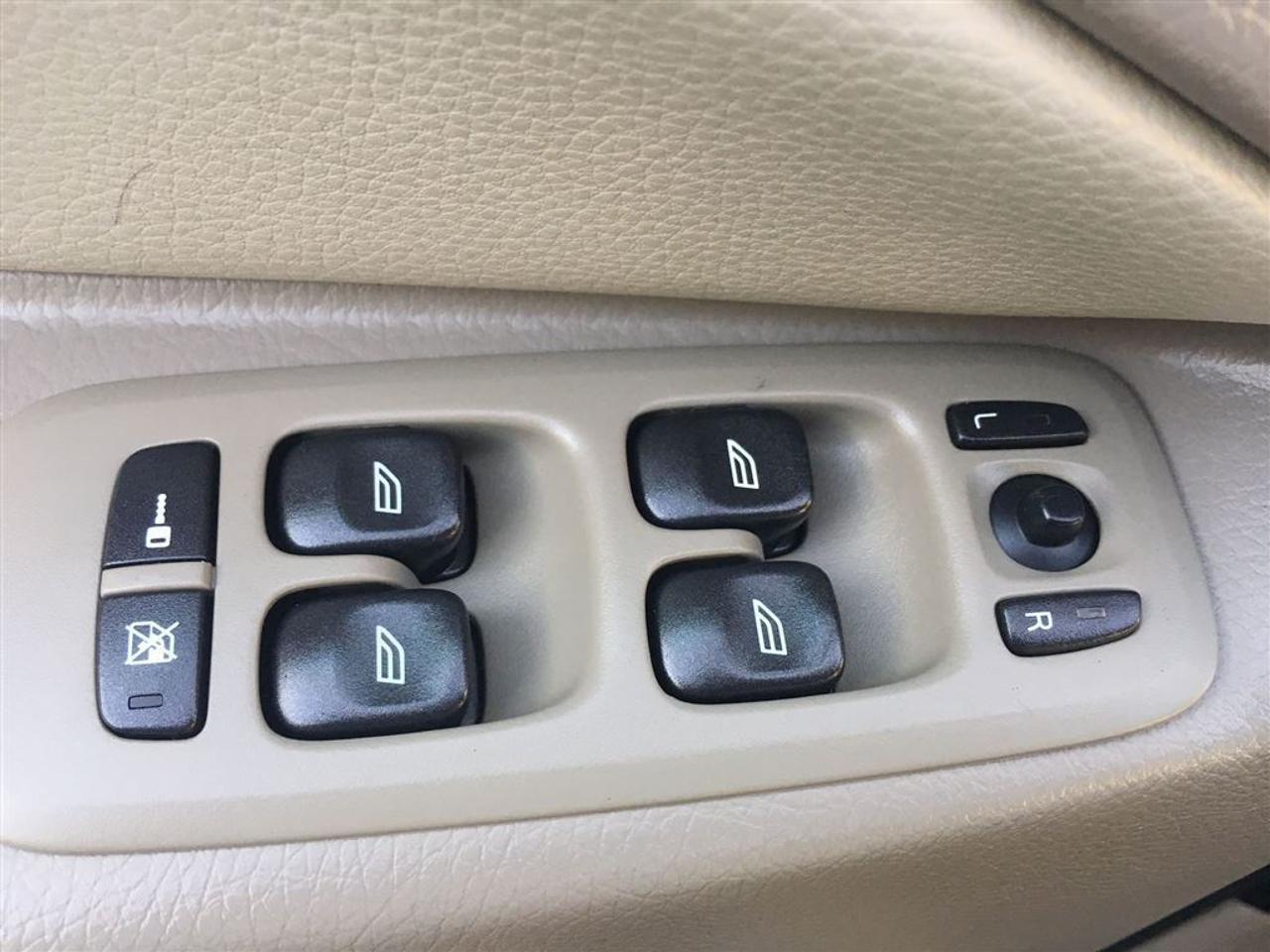 640481.11210528