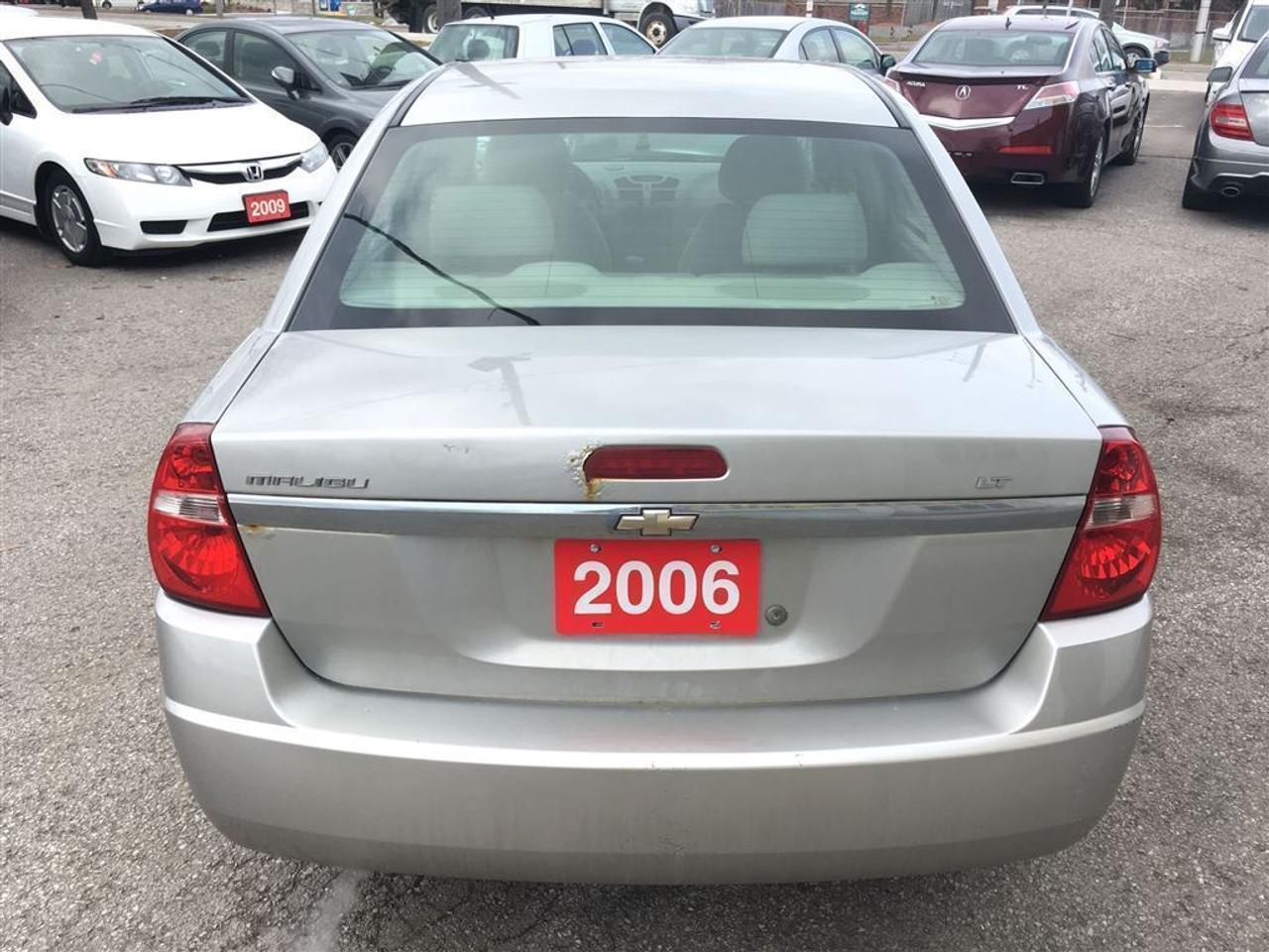 640485.11210628
