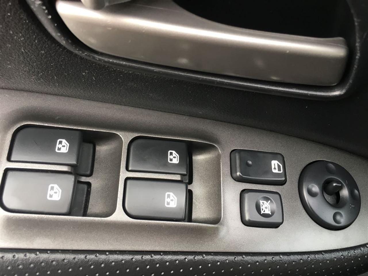 640489.11210720
