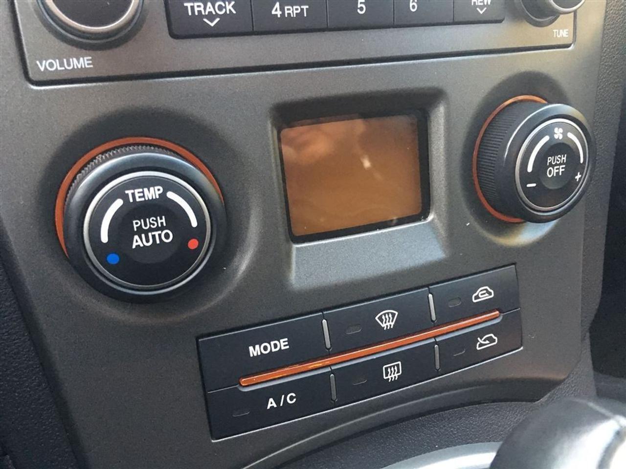 640549.11212160