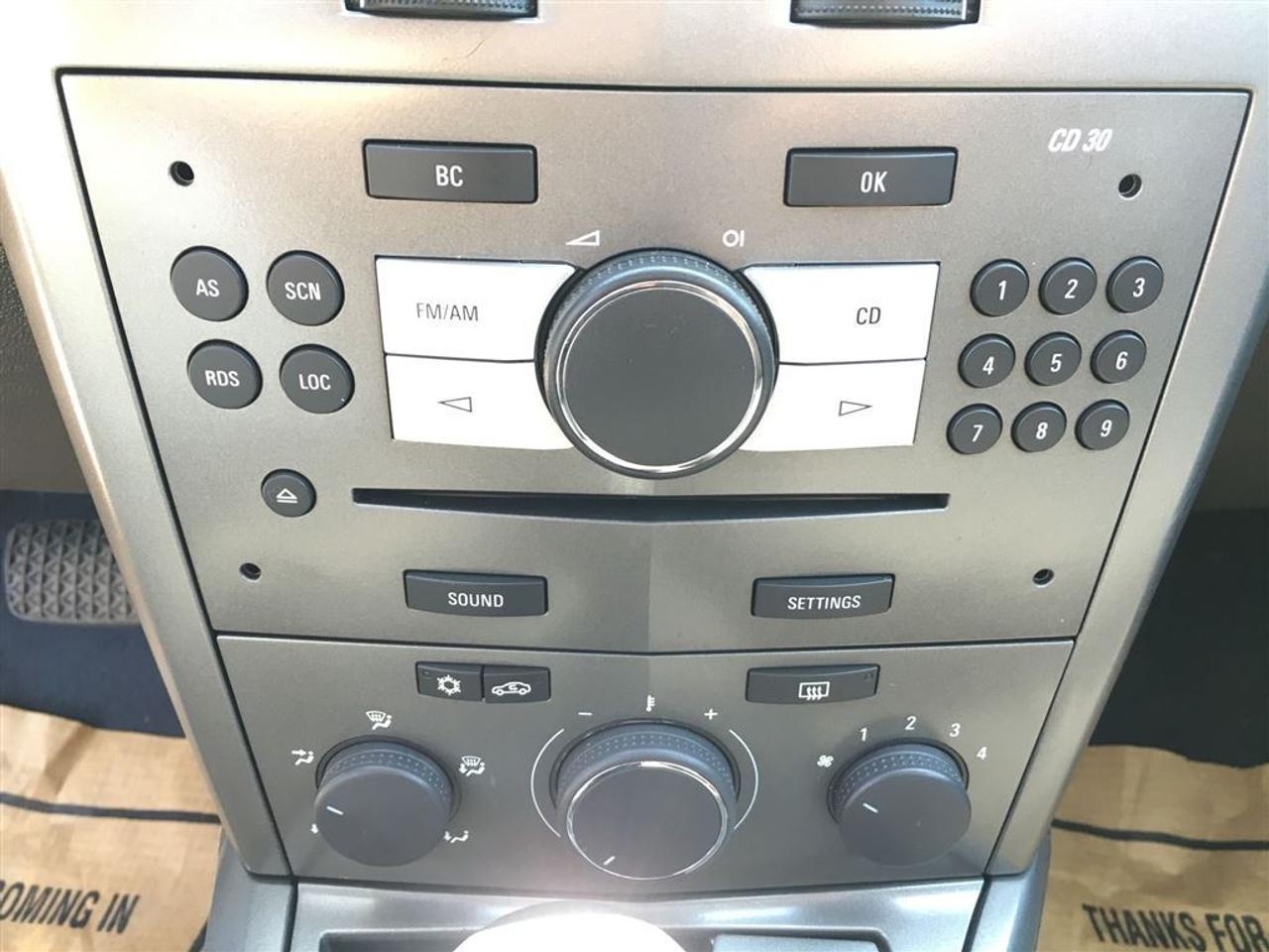 640559.11212391